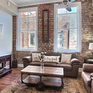 Broughton Hideaway , Savannah United States